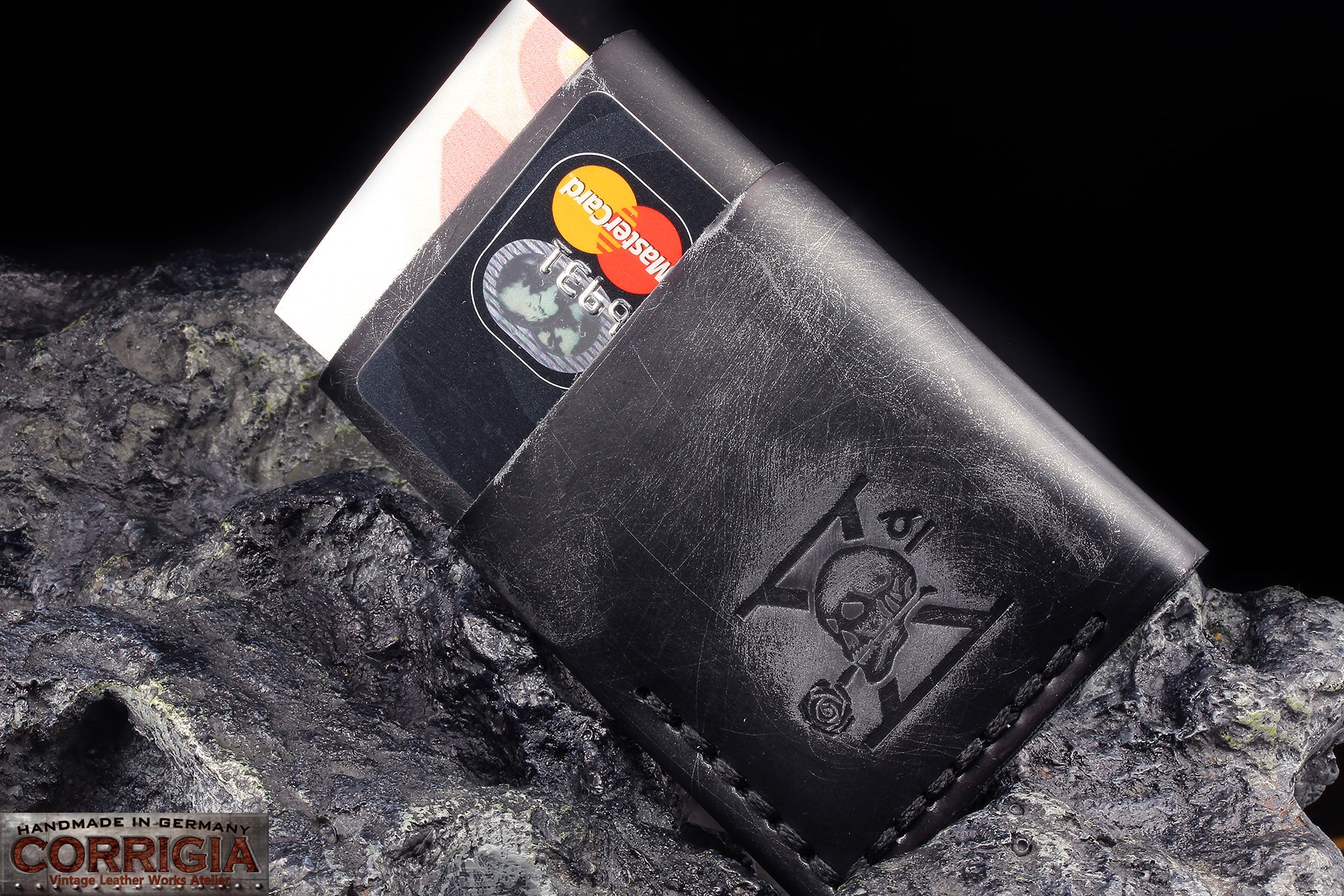 PORTSpecial – Old Black Steel – Artisan Vintage Finish