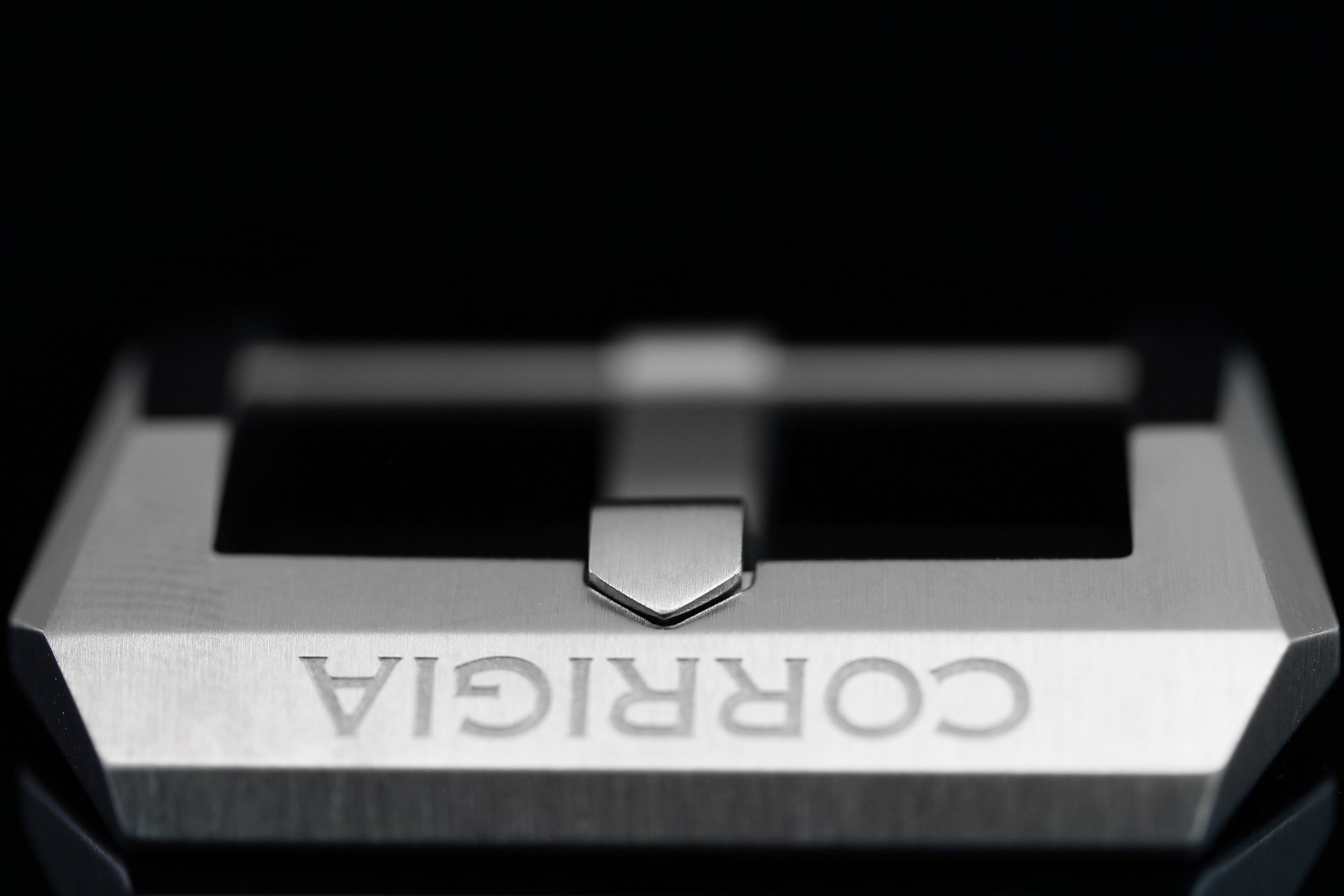 Verschraubte Corrigia Schließe Edelstahl Gebürstet Handmade