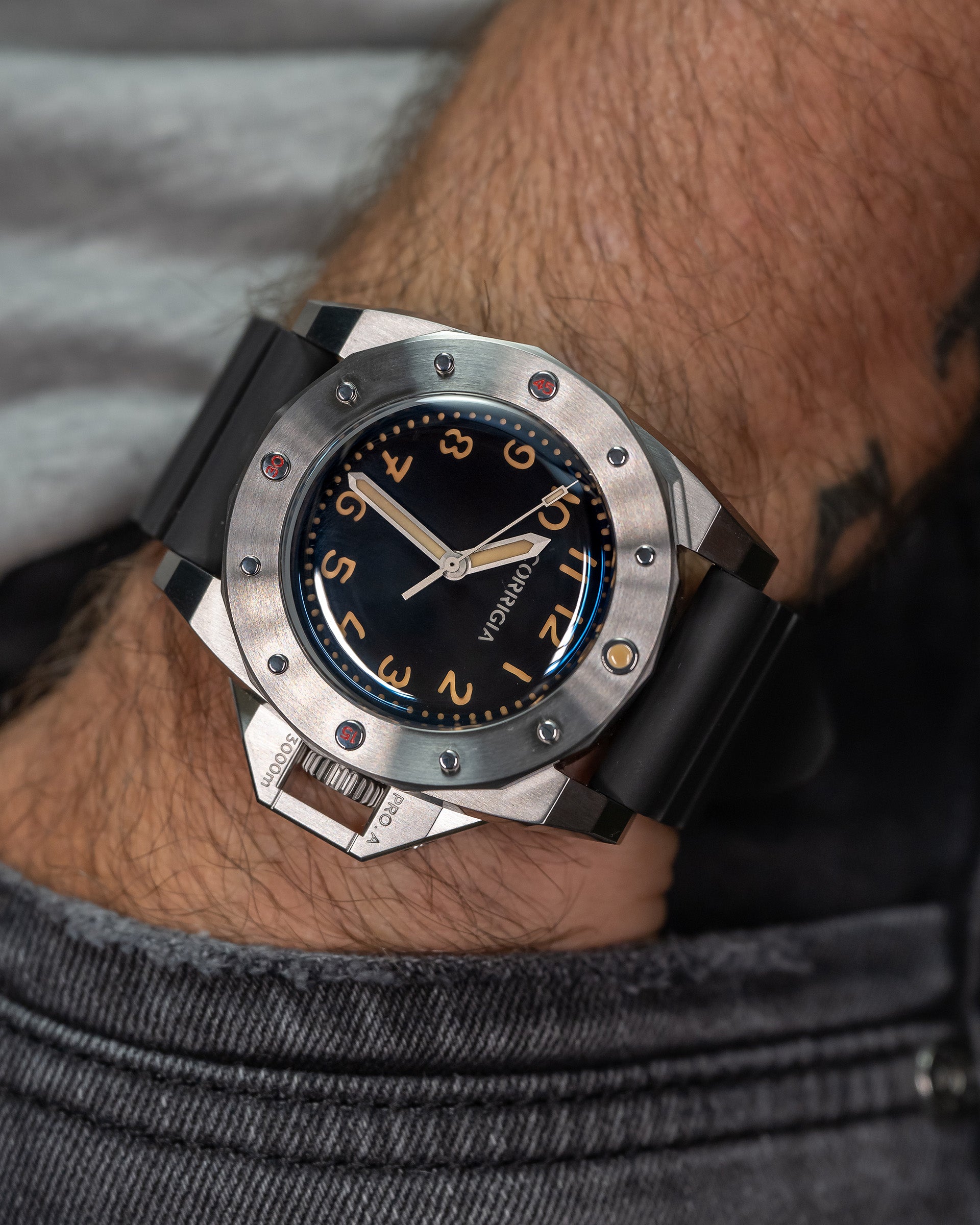 Corrigia02 Steel M-Black Ref. 702-614-578-579-580