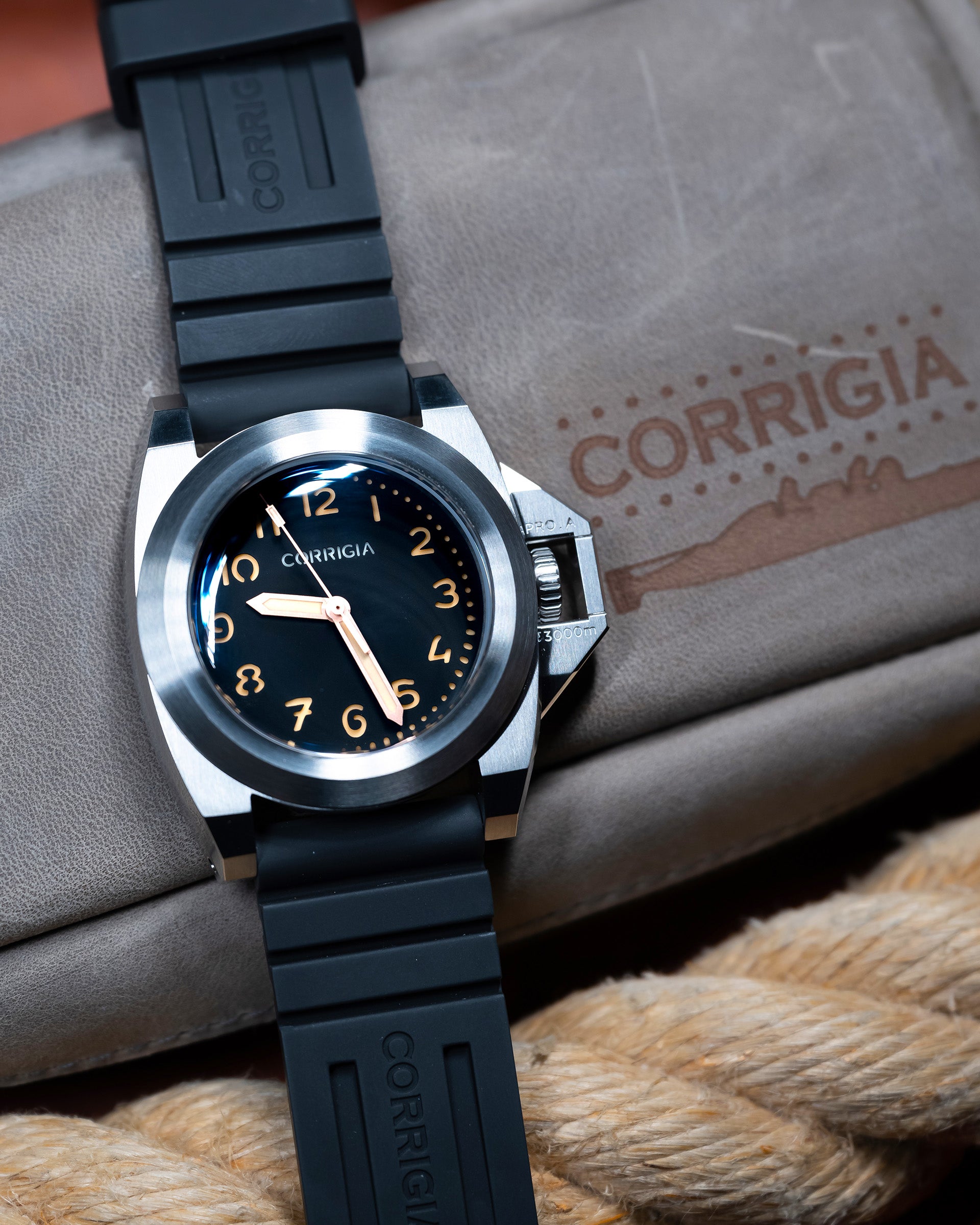 Corrigia03 Steel M-Black Ref.704-614-578-579-580