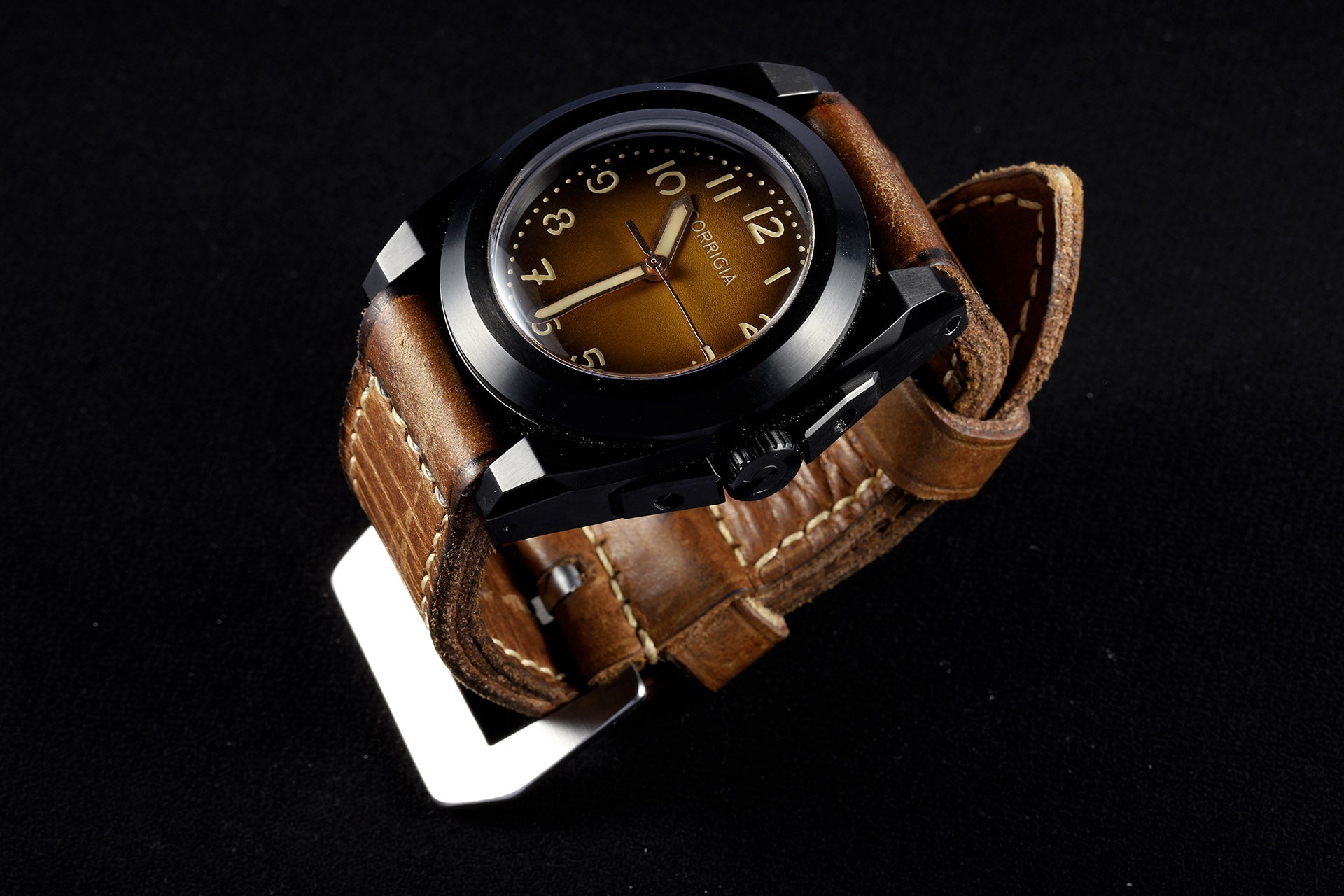 L06 - Arillo “Ambra” Edition