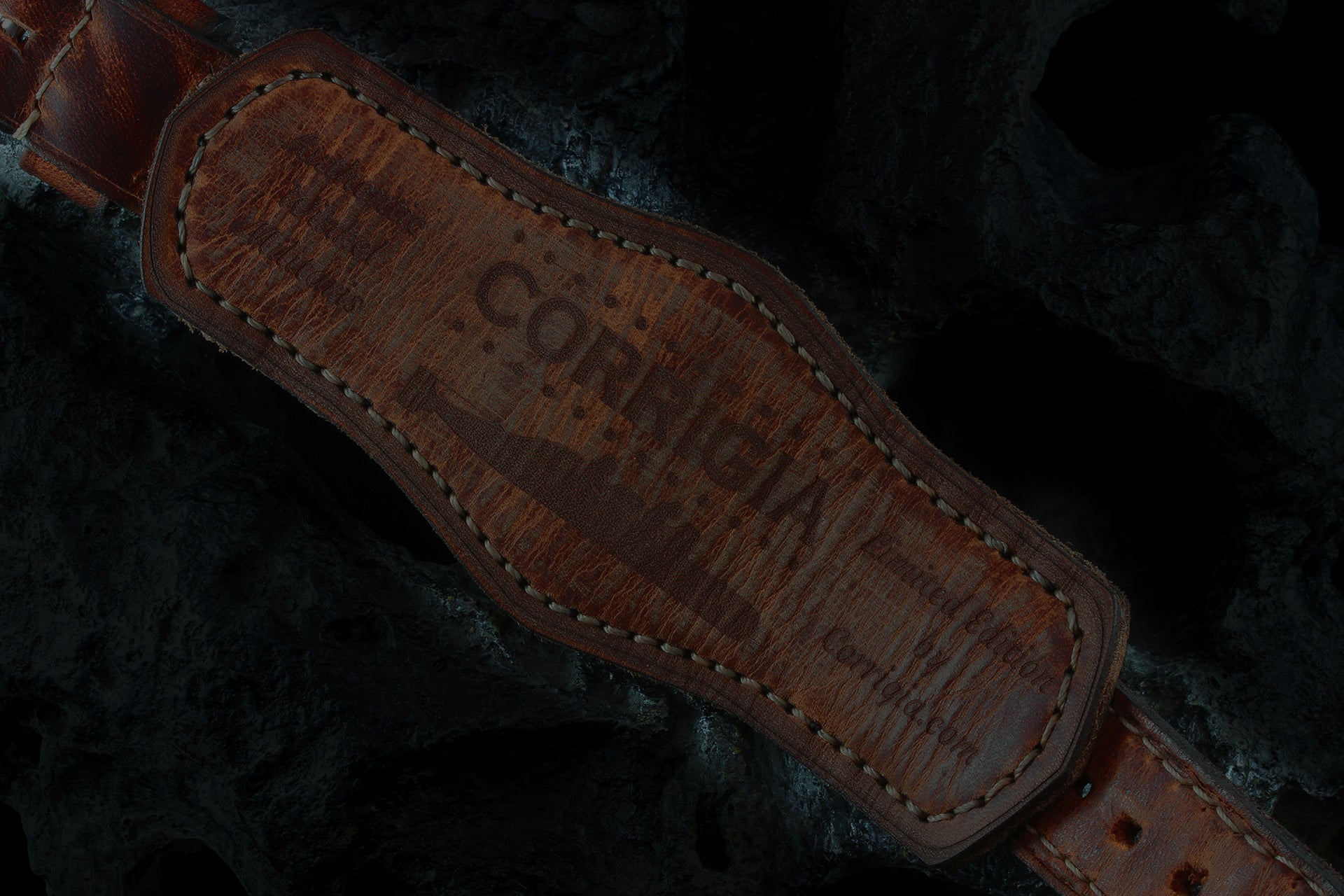 Winkel02 Dark Brown without crown protection