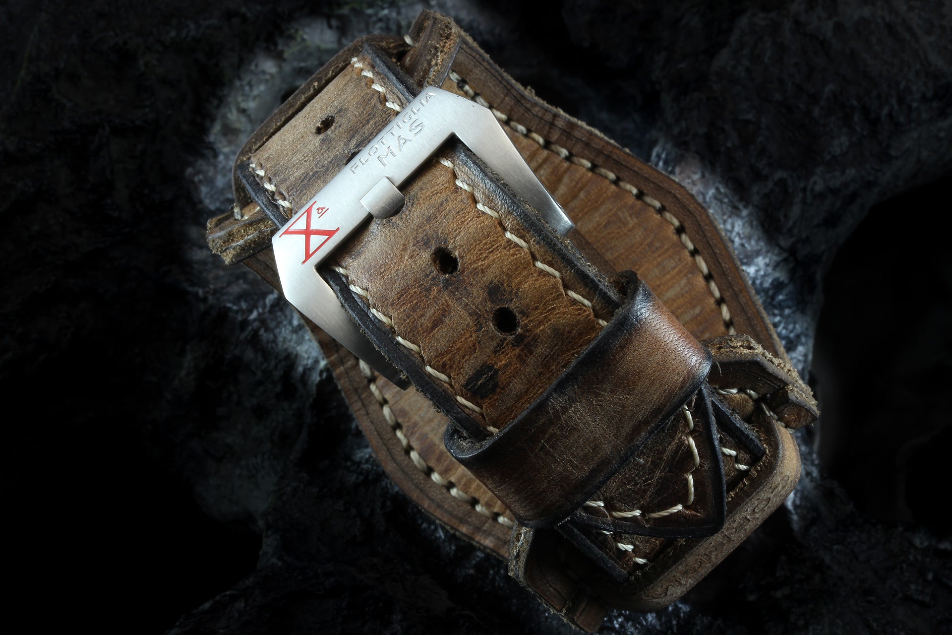 Winkel01 Brun sans protection de la couronne