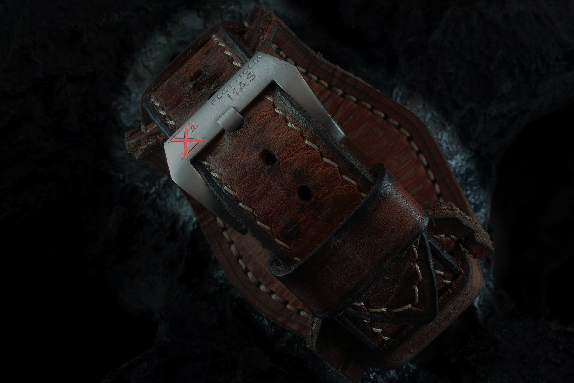 Winkel02 Brun foncé sans protection de la couronne