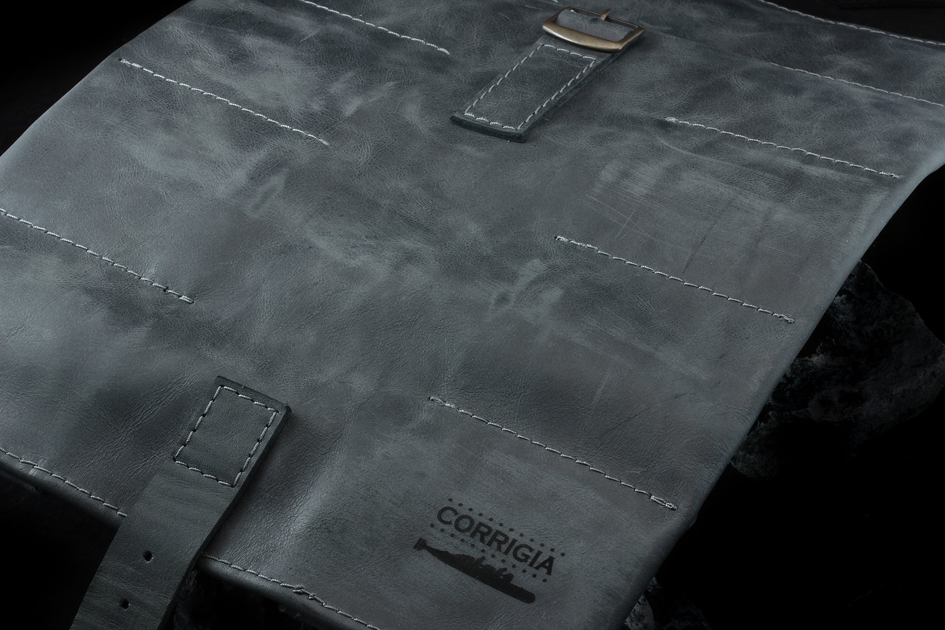 ROLL07 - Washed Black