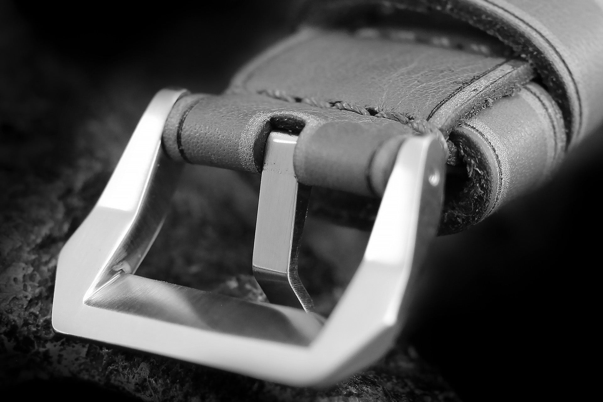 Corrigia02 Blasted M-Black Ref.651-614-584-585-586