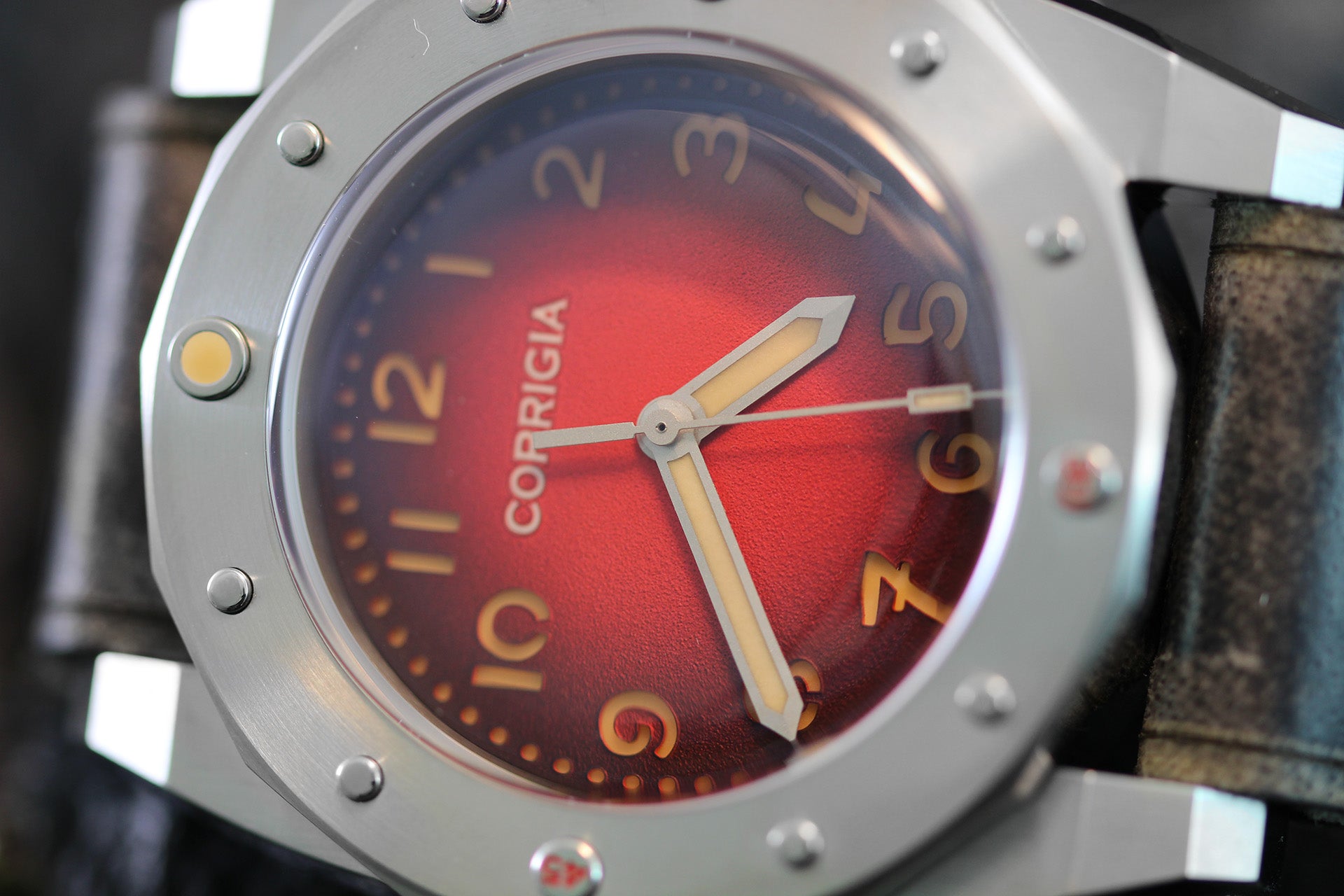 Corrigia02 Steel P-Red Ref.588-614-578-579-580