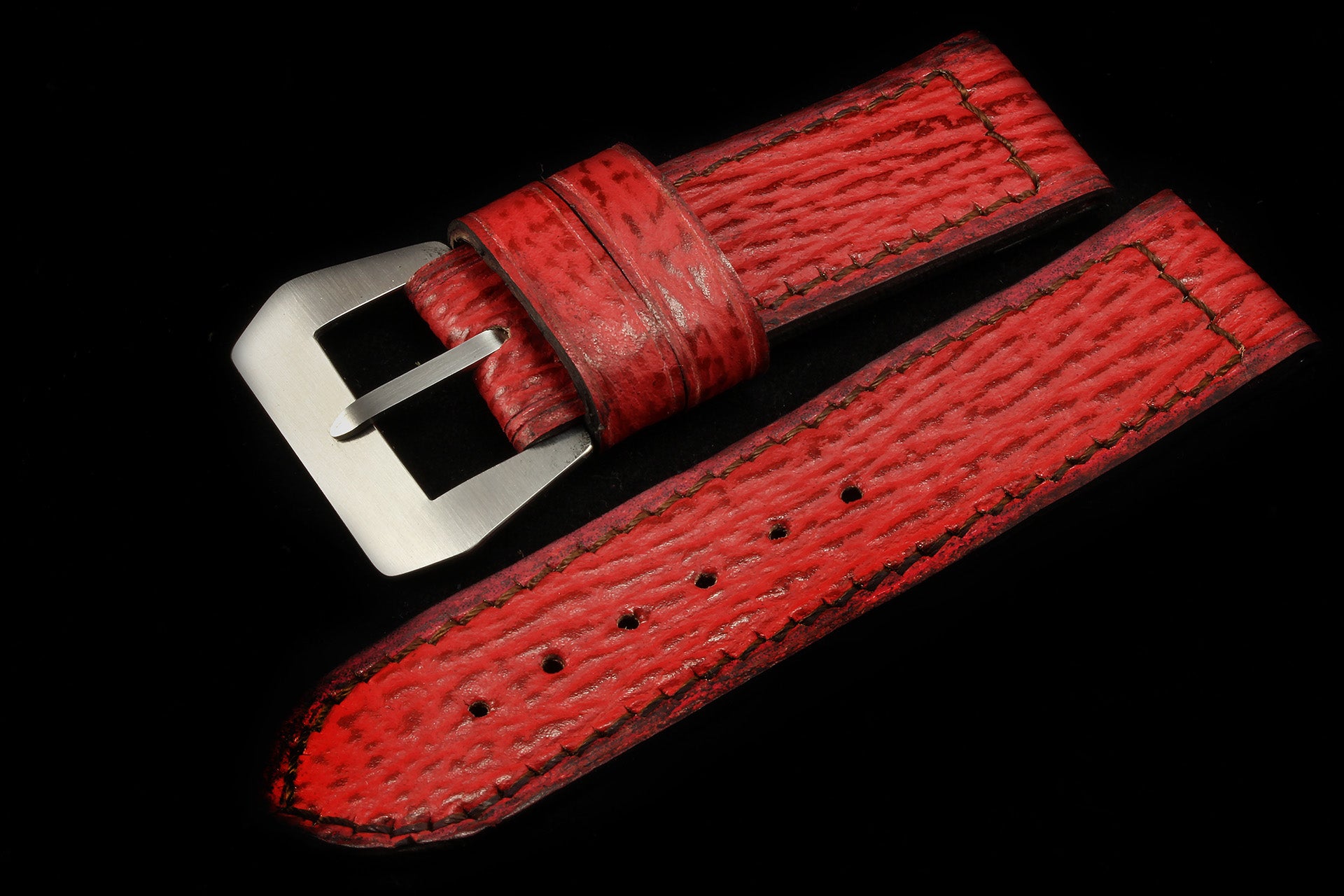 P003 - Shark Red (Ormil Style)