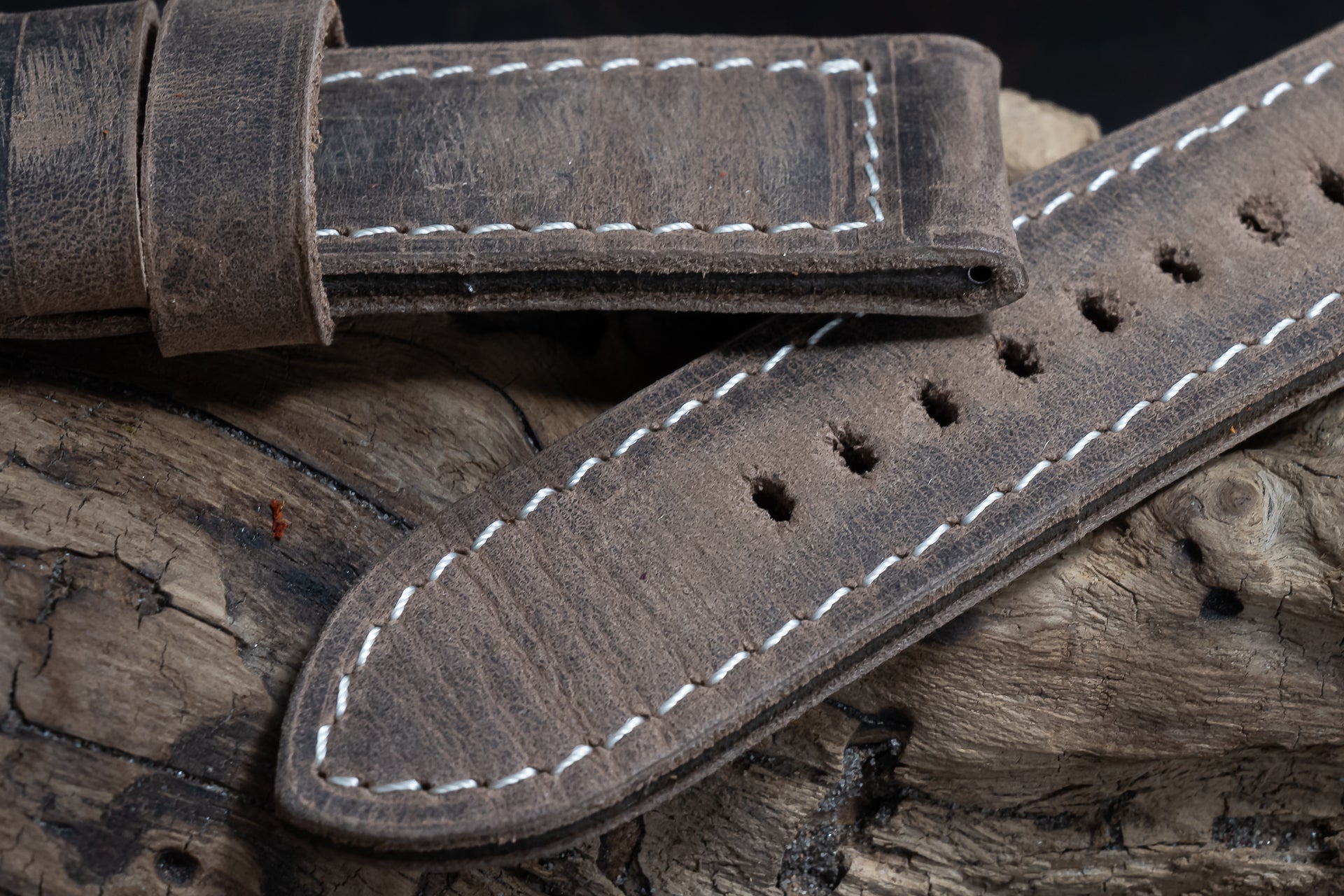 H14 - Cedar Historical Clean Finish