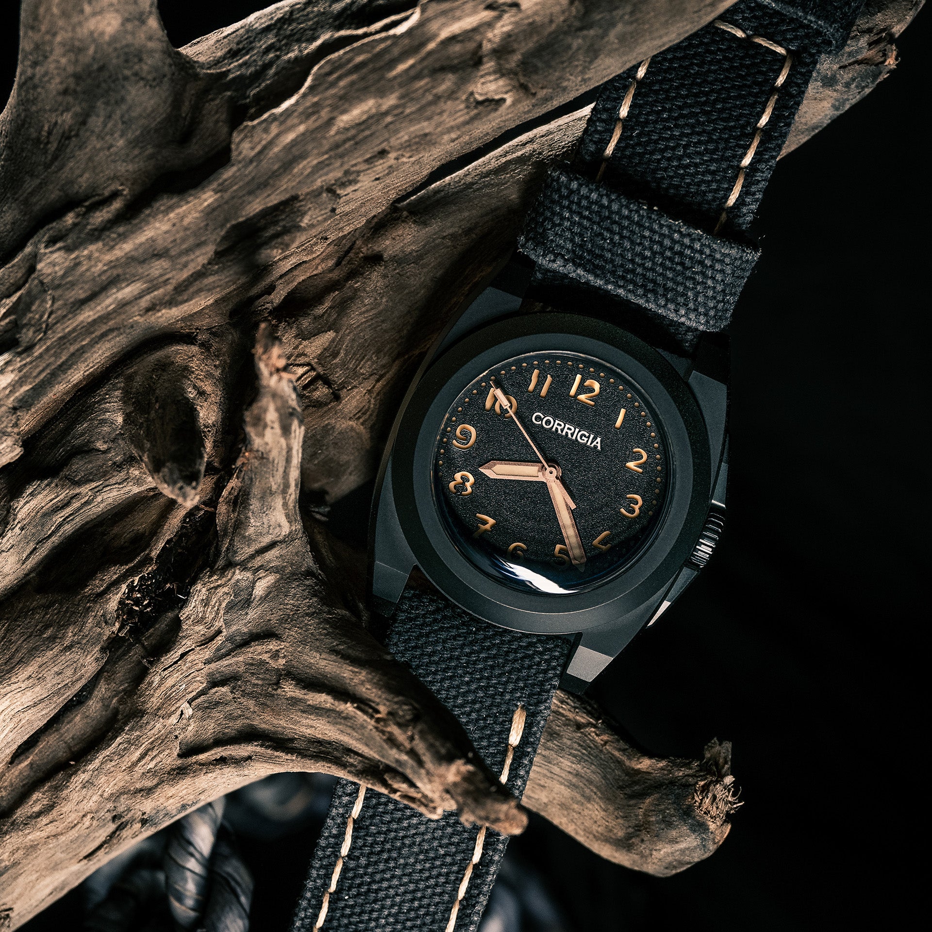 Corrigia03 DLC P-Black Ref.605-615-581-582-583