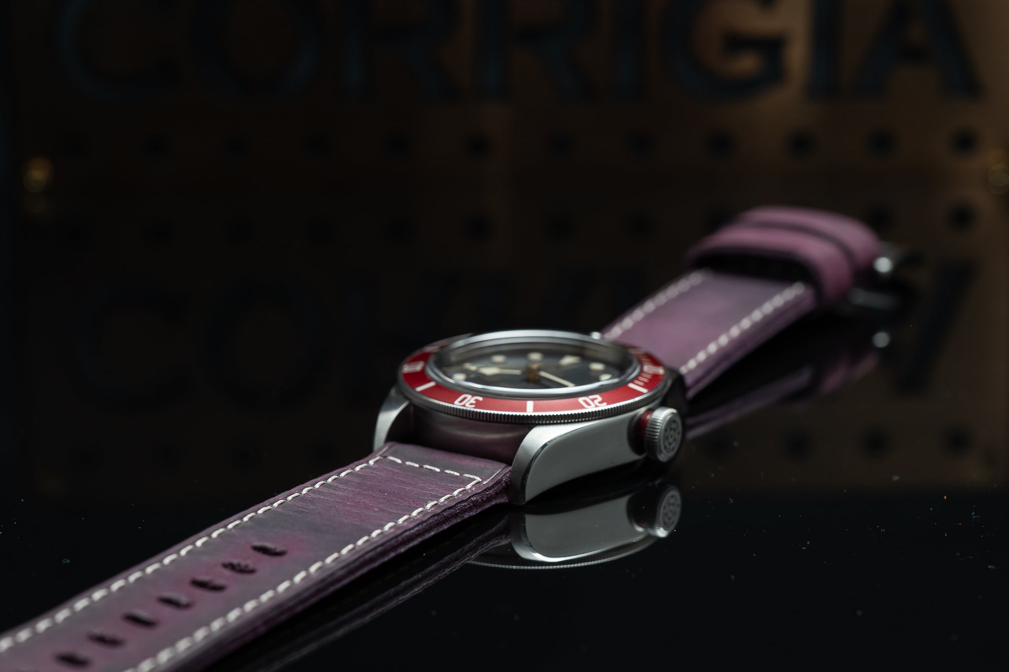 H17 - Mauve Historical Clean Finish