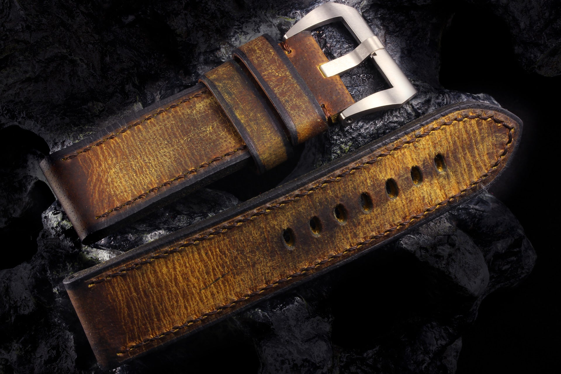 ES04 - Oiled french ammunition pouch - Limited Series!