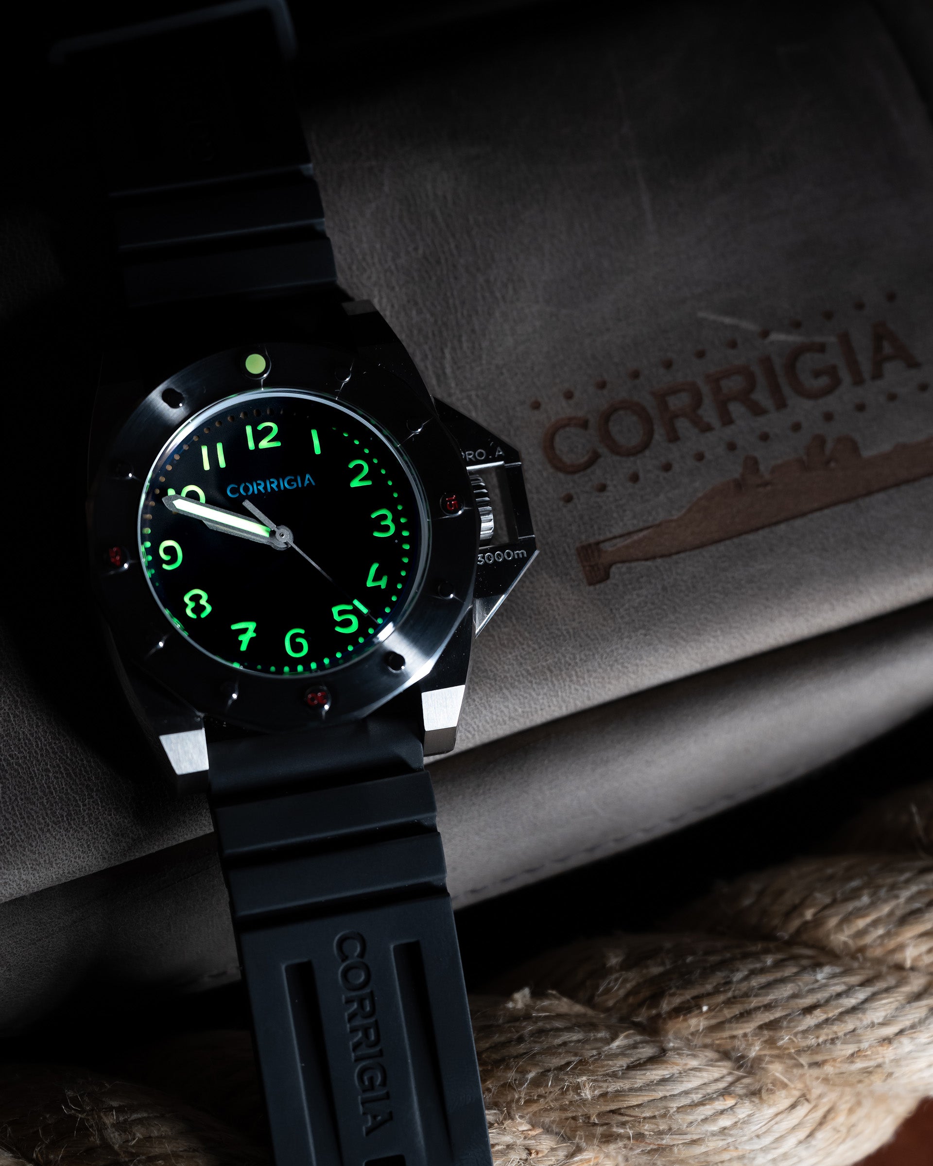 Corrigia02 Steel M-Black Ref. 702-614-578-579-580
