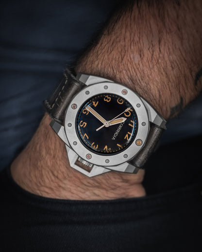 Corrigia02 Blasted M-Black Ref.651-614-584-585-586