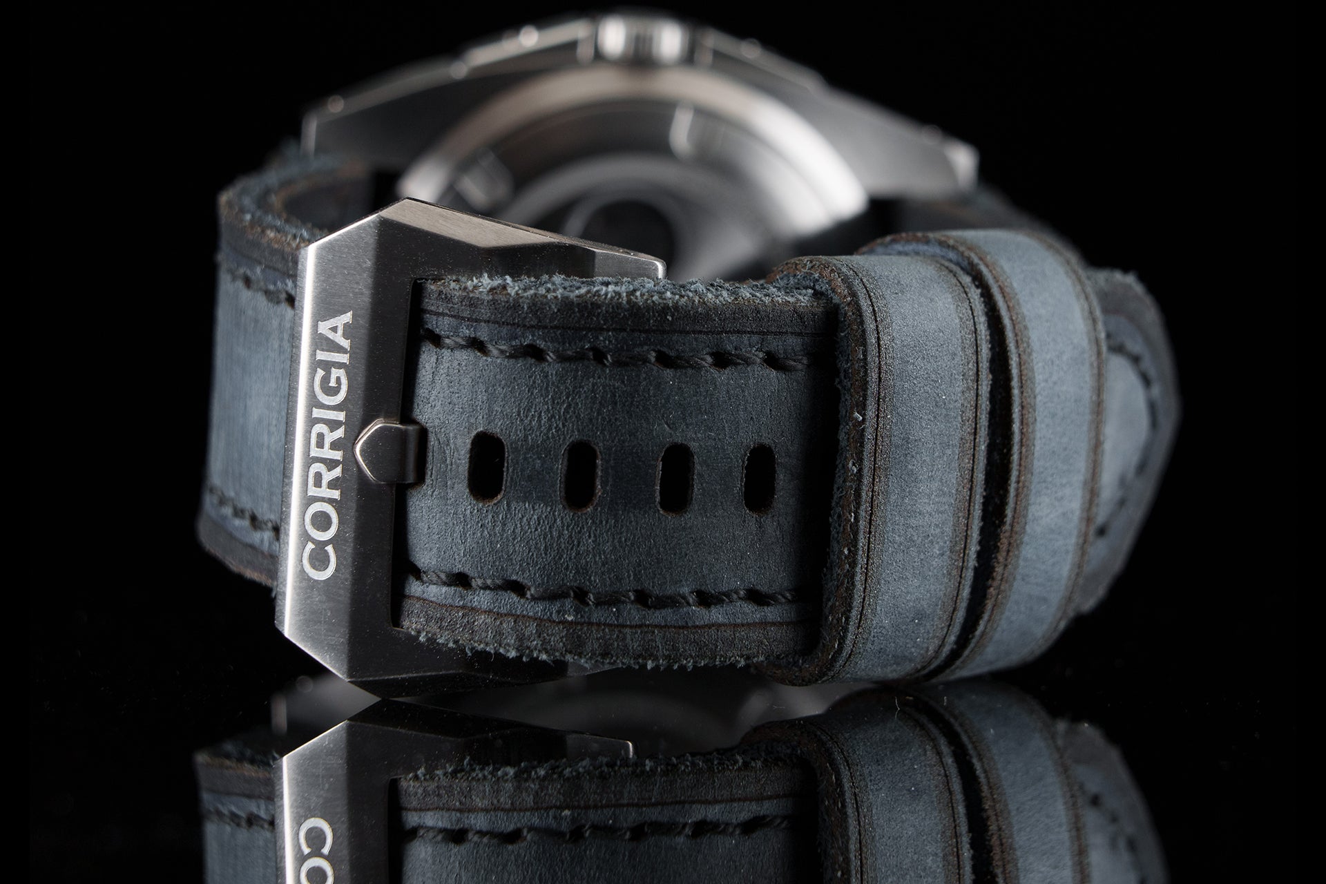 Corrigia03 Steel M-Black Ref.704-614-578-579-580