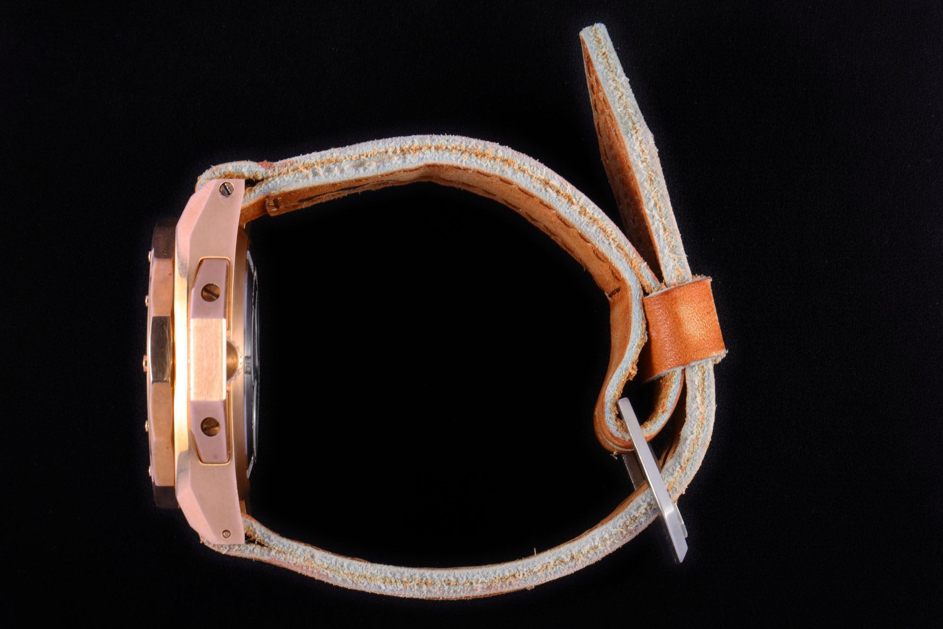 Z03 - 3646 STRAP 