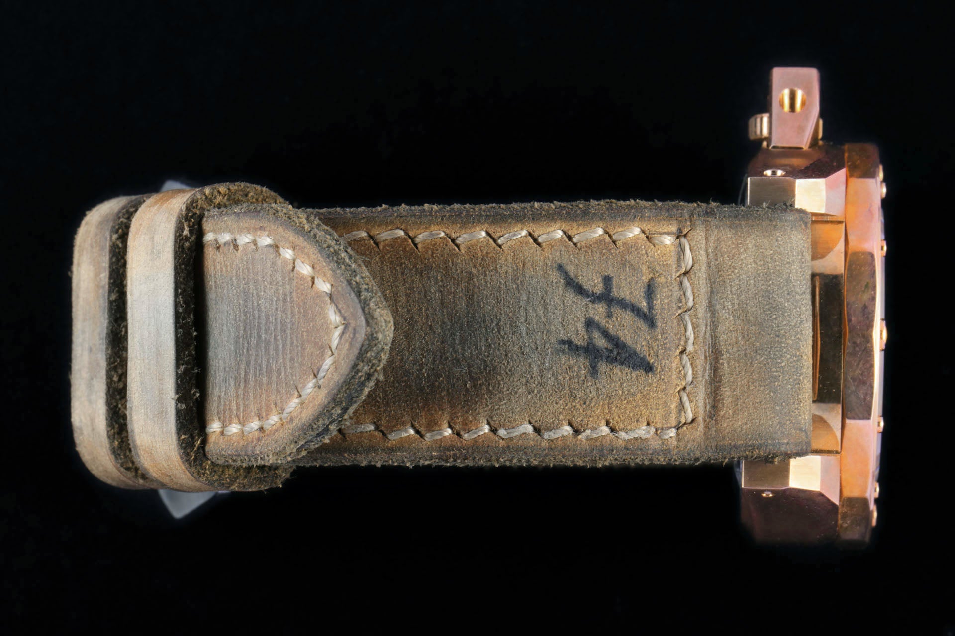 L02 - 74 Strap - Master's Edition 