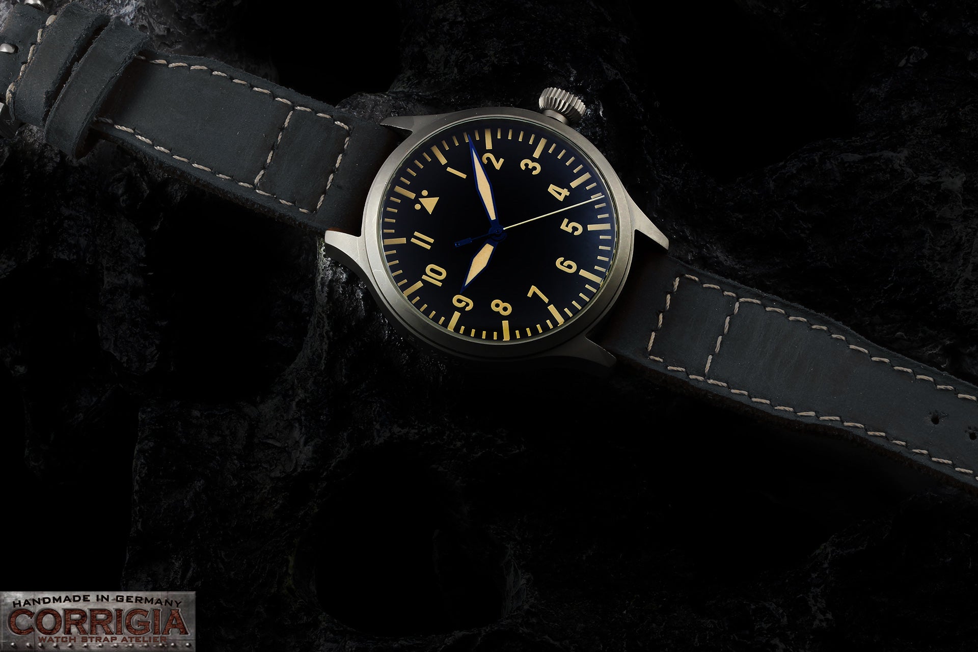 PILOT11 Black Tulip - ARTISAN CRAFTED 