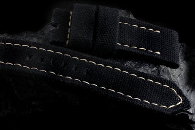 CANVAS 07-BLACK