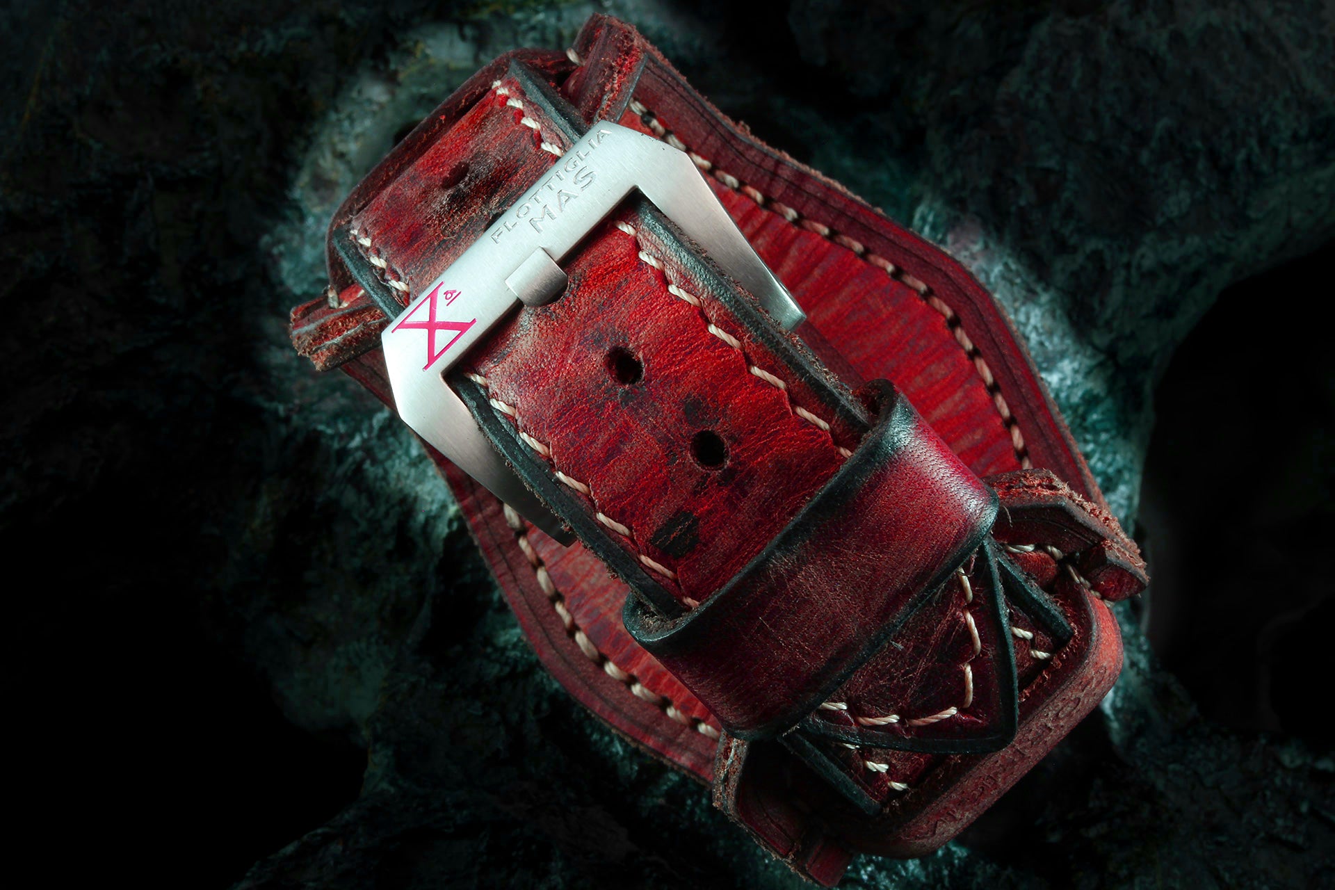 Winkel08 Red without crown protection