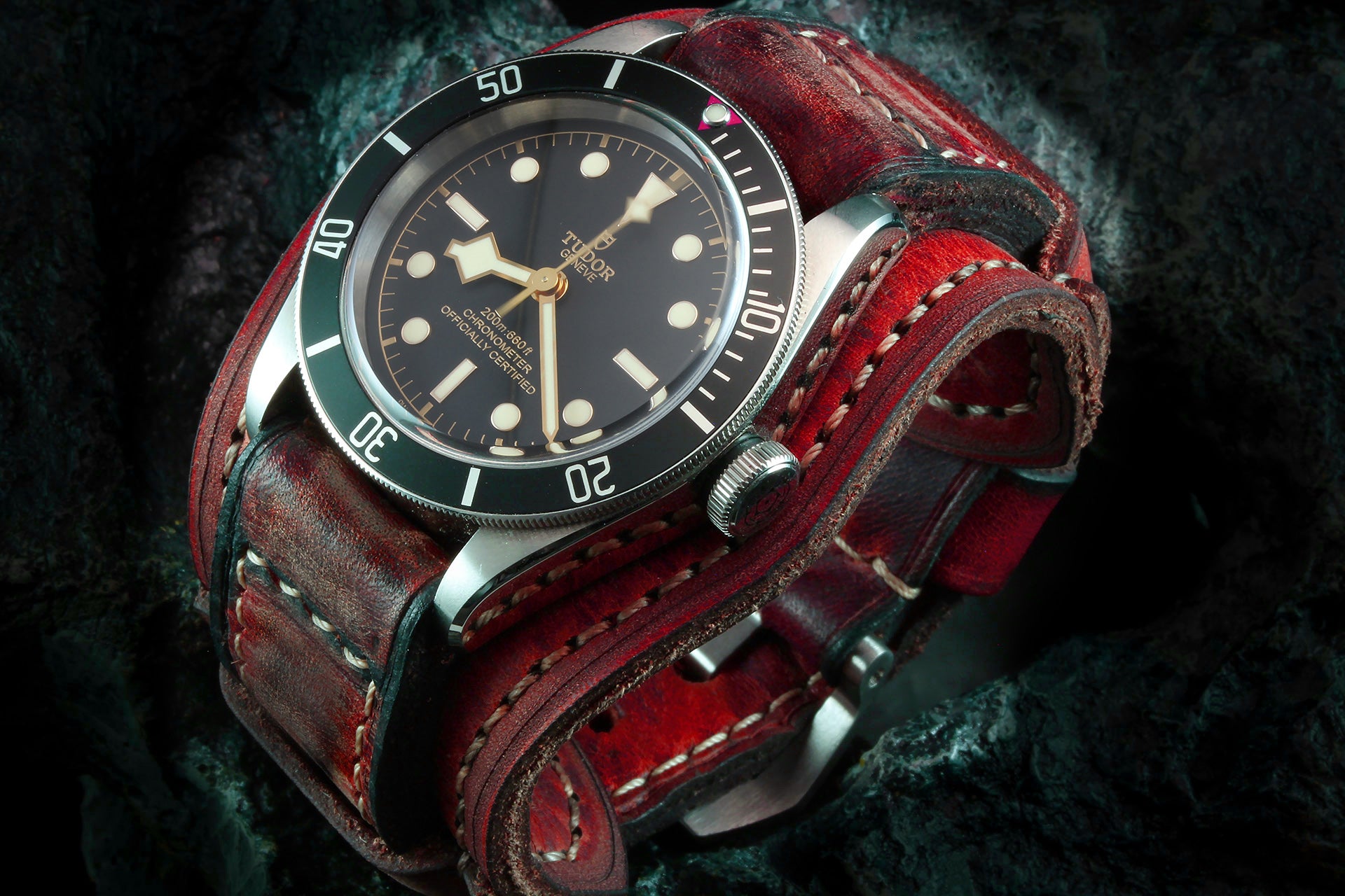 Winkel08 Red without crown protection