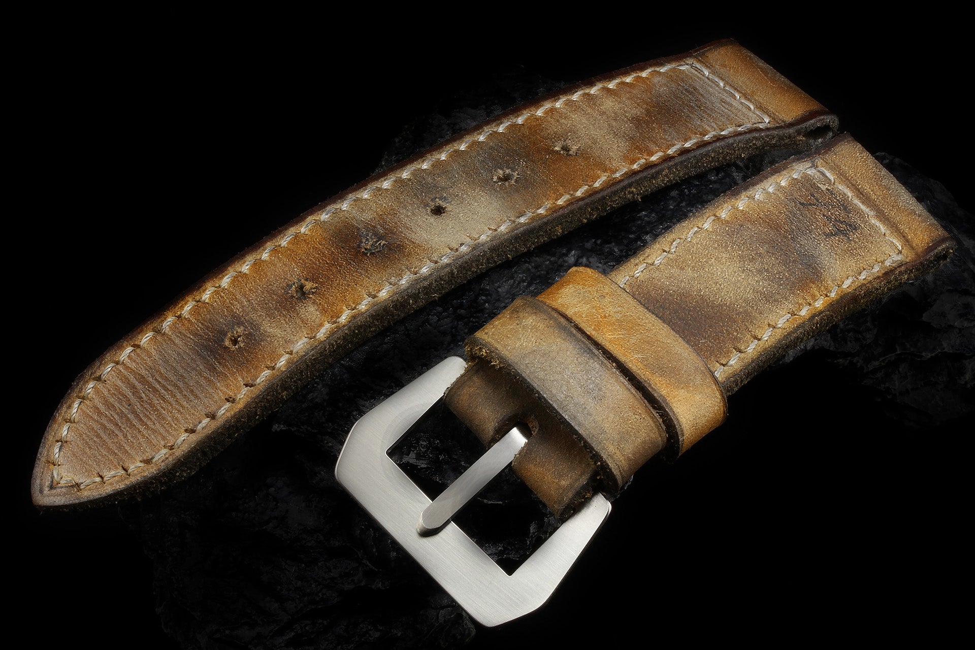 L02 - 74 Strap - Master's Edition 