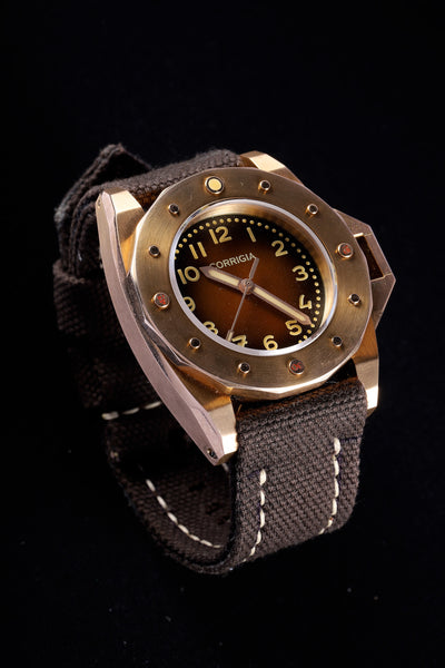 CANVAS05-BROWN