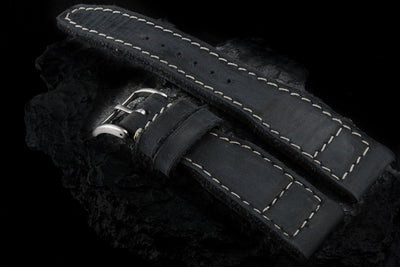 PILOT11 Black Tulip - ARTISAN CRAFTED 