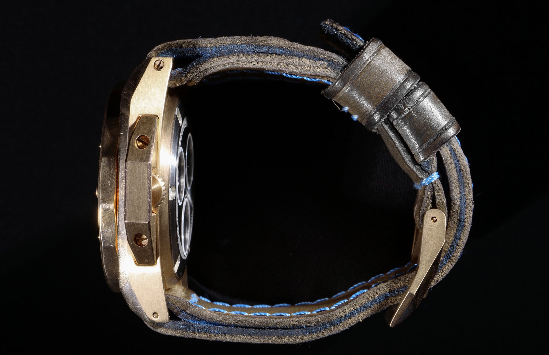 L23 - Bentrovato Blue - ARTISAN CRAFTED 