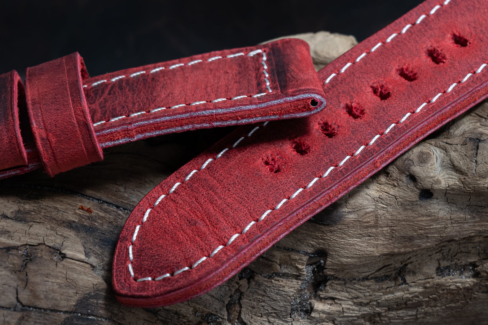 H05 - RED Historical Clean Finish 