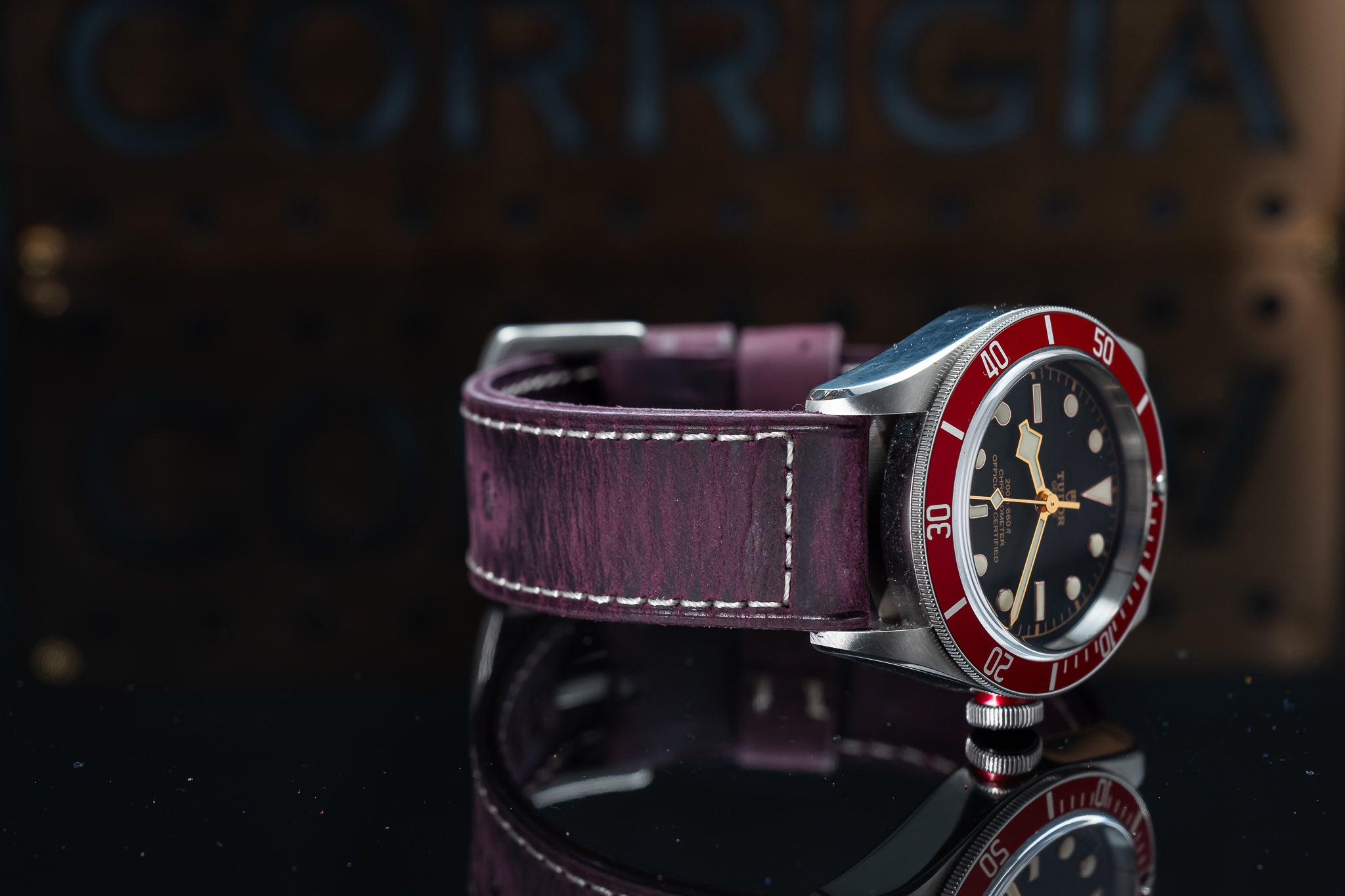 H17 - Mauve Historical Clean Finish 