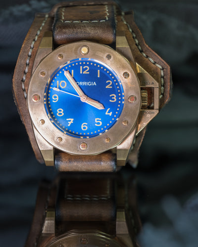 Custom Made · Winkel15 Brown mit Corrigia-Kronenschutz