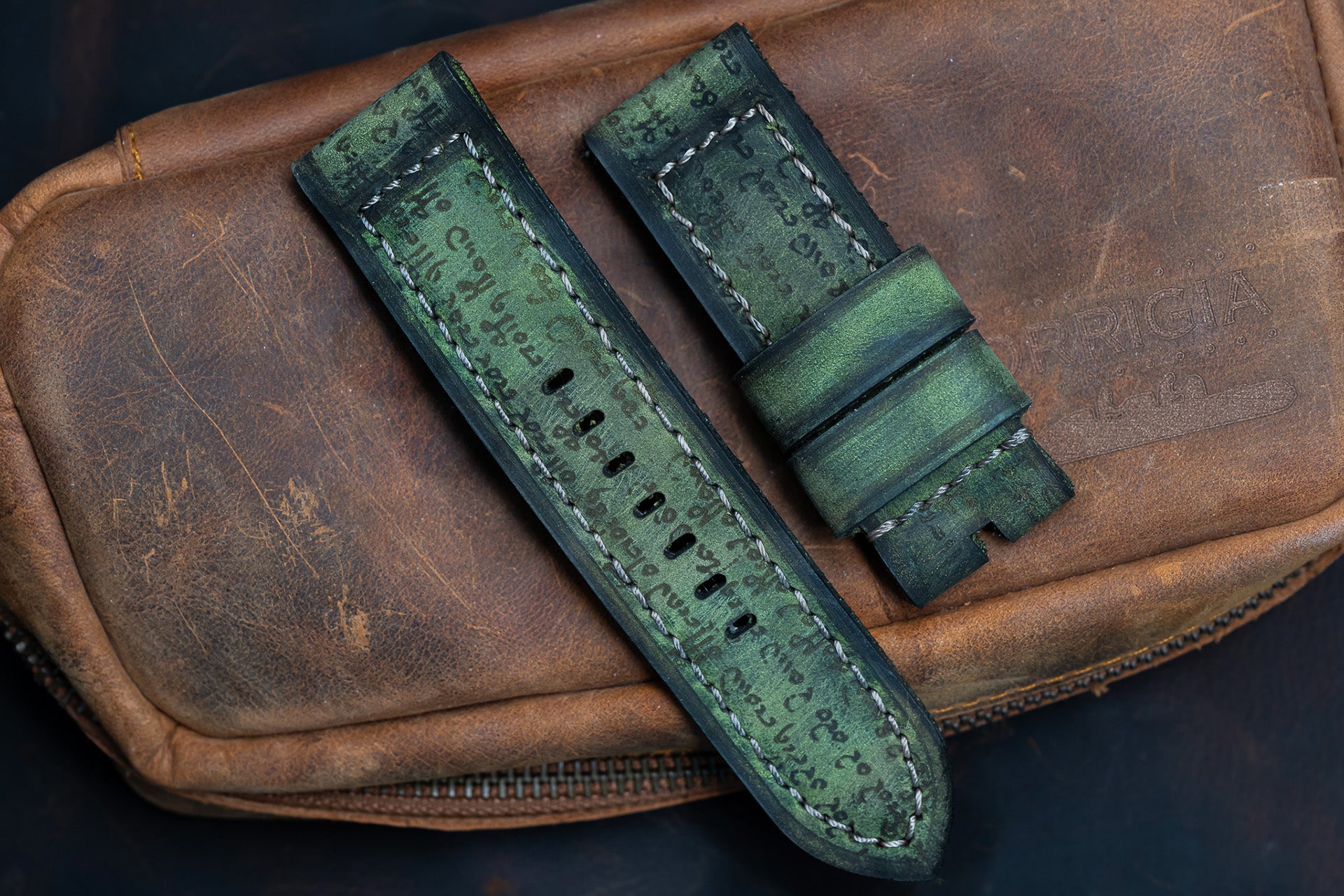 Voynich16 - Green Dark True Vintage 