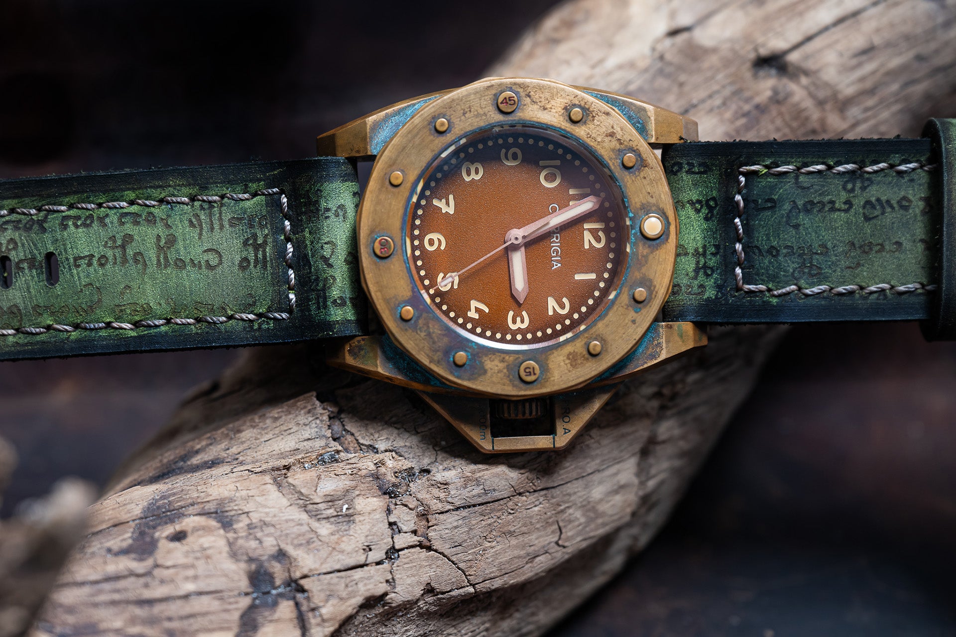 Voynich16 - Green Dark True Vintage 