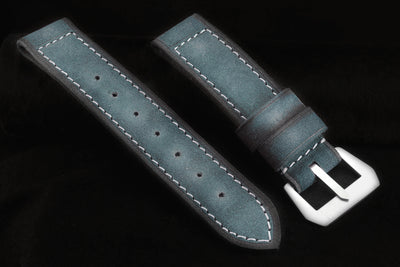 Wildsuede17 Icy White