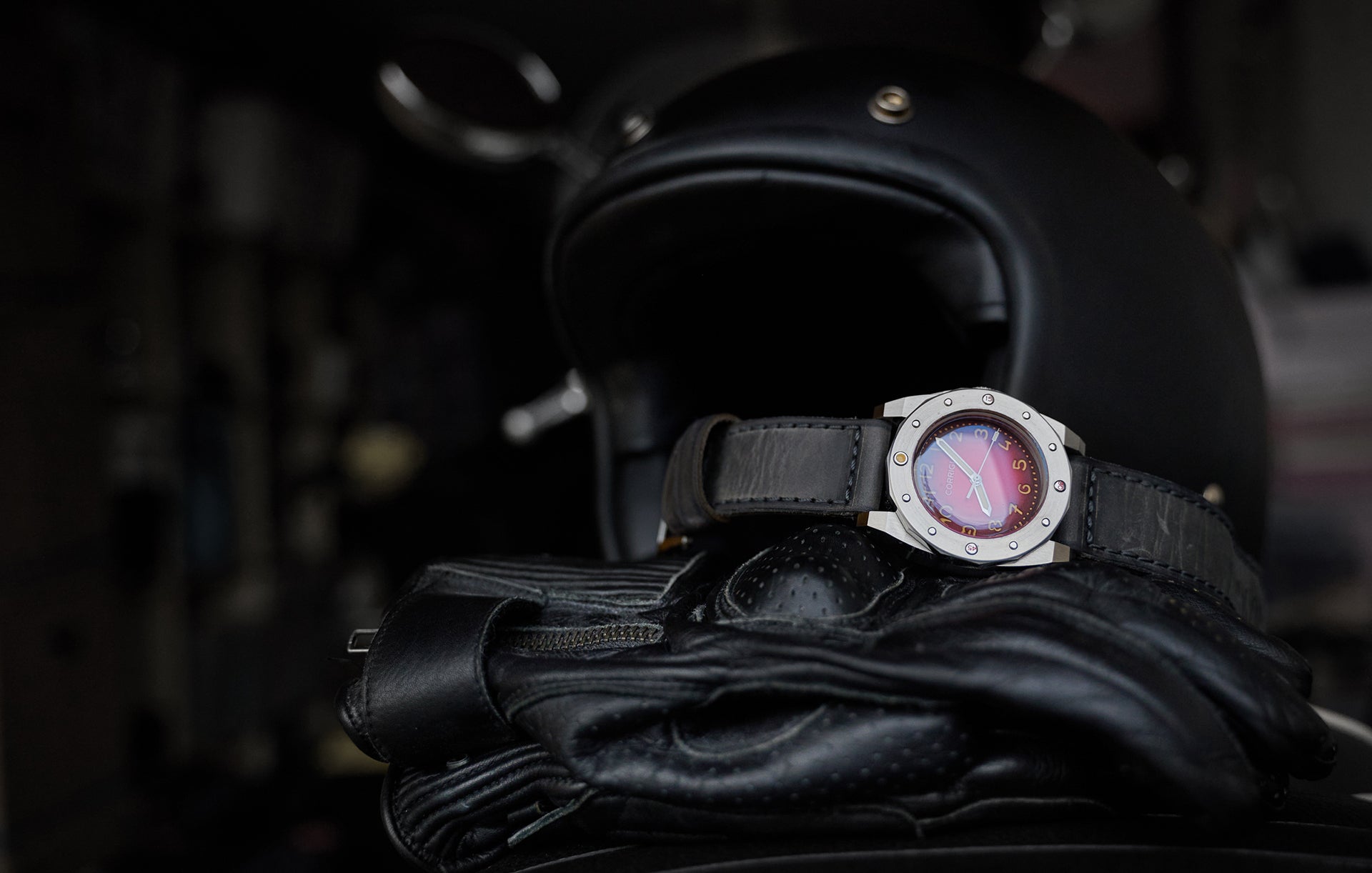 Corrigia02 Steel P-Red Ref.588-614-578-579-580