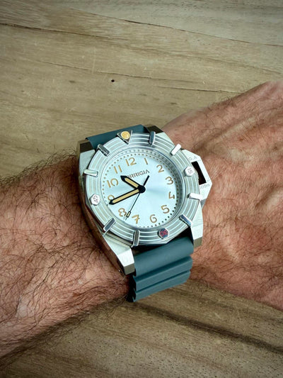 Corrigia04 Acier S-Argent Réf. 657.631.664.665.666
