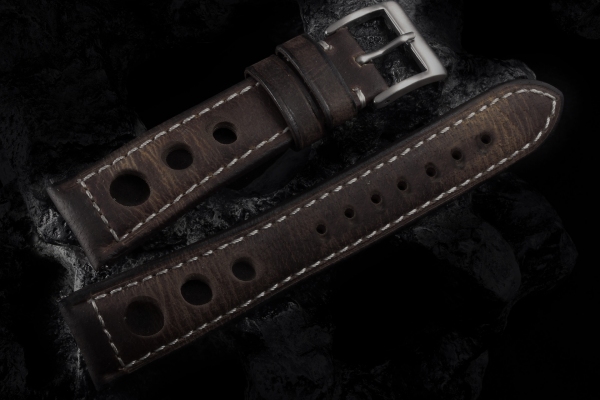 Heritage15 Umber Rally Racer Strap 3 Holes
