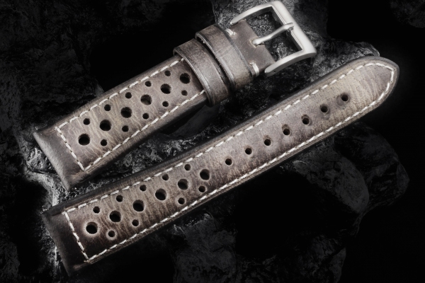 Heritage20 Beige Rally Racer Strap 16 Holes